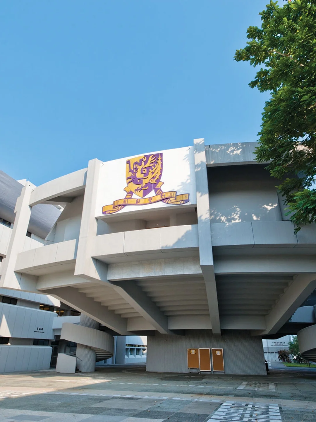 香港中文大学校园环境.png